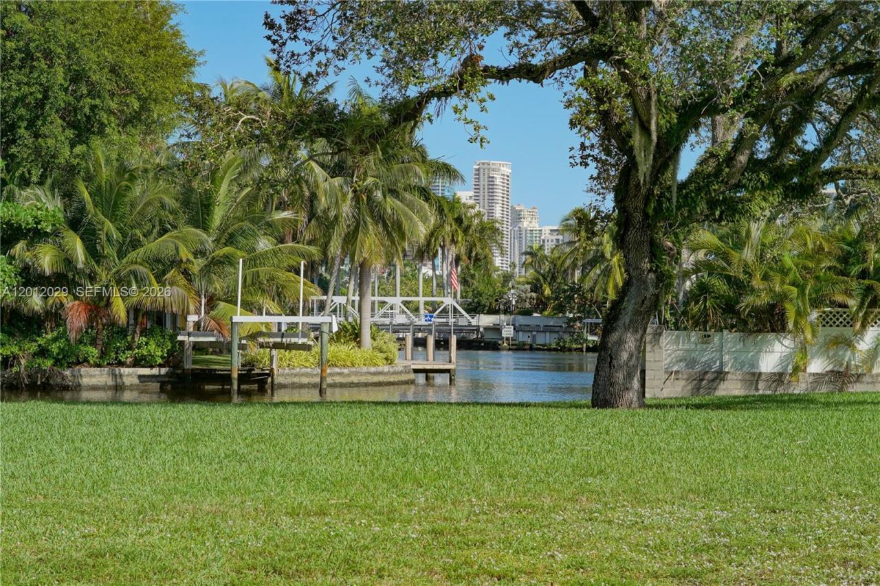 619 SW 13th Ave, Unit 1, Fort Lauderdale, FL 33312 Photo