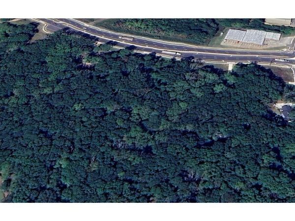 3648 Cumming Highway , Canton, GA 30114