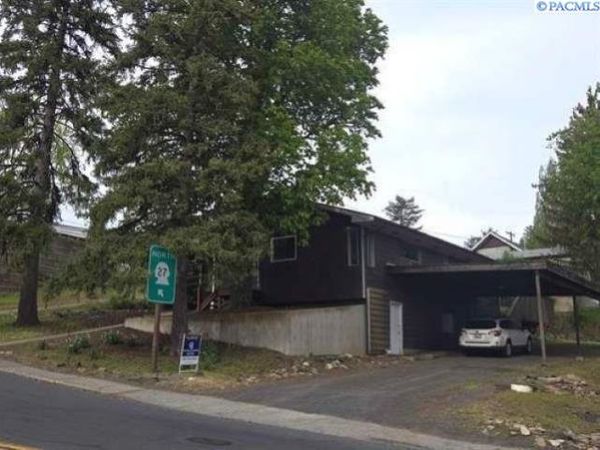 210 N Bridge st, Palouse, WA 99161