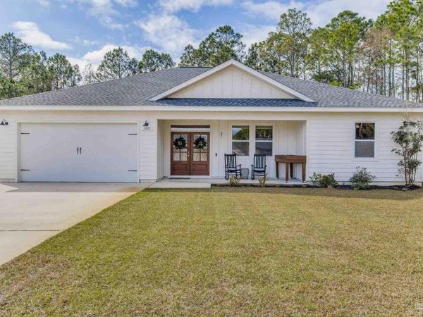 1925 Cotton Bay Ln, Navarre, FL 32566