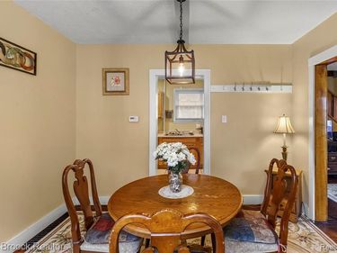 113 Kemp Street, Pontiac, MI 48342