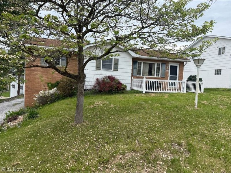 133 Susan Drive, Wintersville, OH 43953 Photo 5
