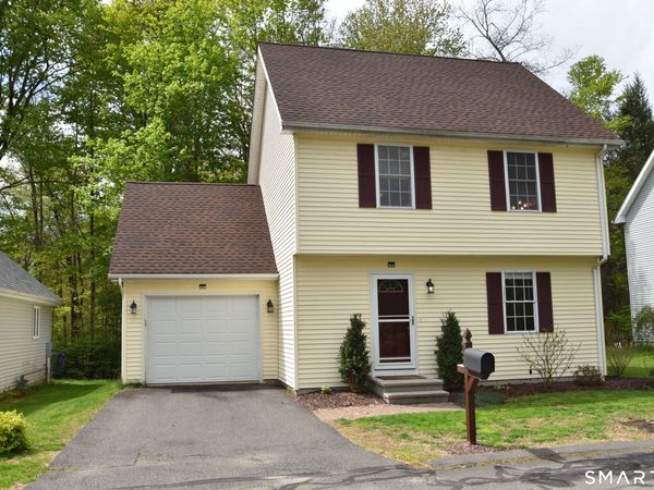 6 Spoonwood, Unit 6, Canton, CT 06019