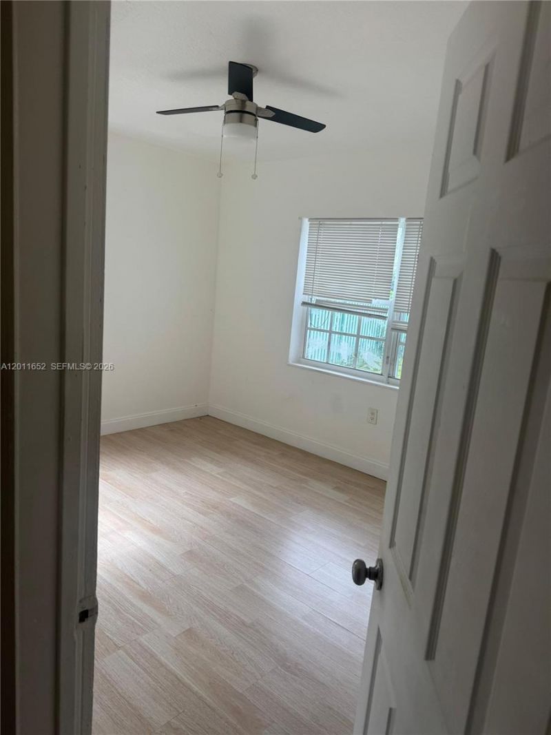411 NW 106th St, Miami, FL 33150 Photo