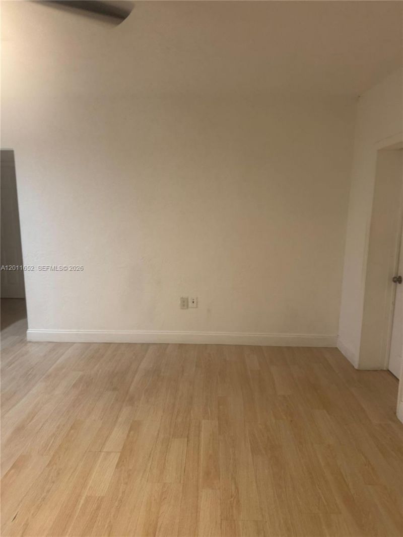 411 NW 106th St, Miami, FL 33150 Photo