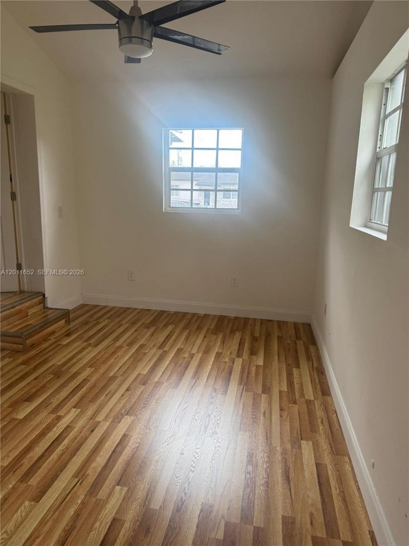 411 NW 106th St, Miami, FL 33150 Photo