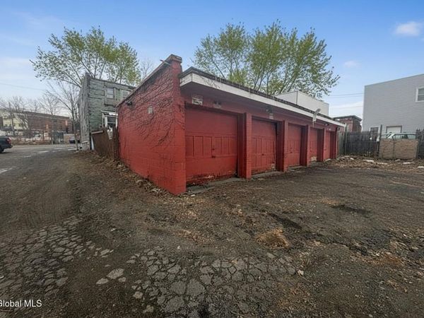 Rear 38 40 Second Avenue, Albany, NY 12202