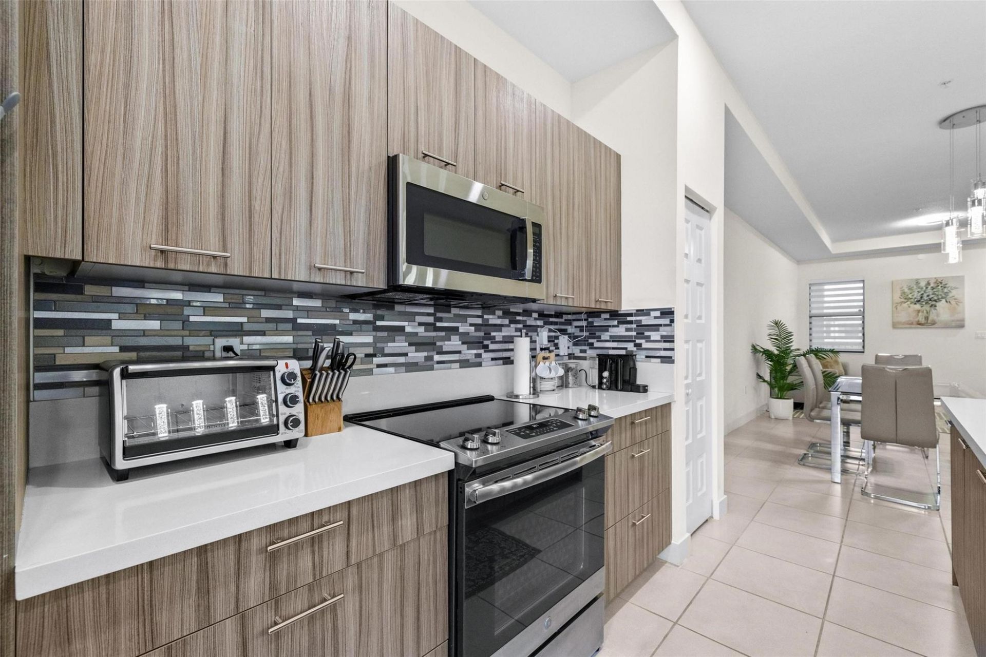 8055 NW 104th Avenue, Unit 33, Doral, FL 33178 Photo