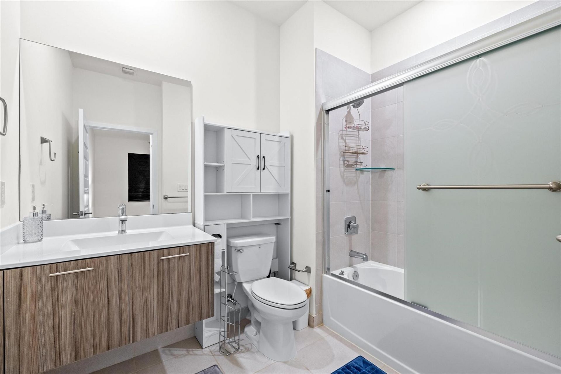 8055 NW 104th Avenue, Unit 33, Doral, FL 33178 Photo