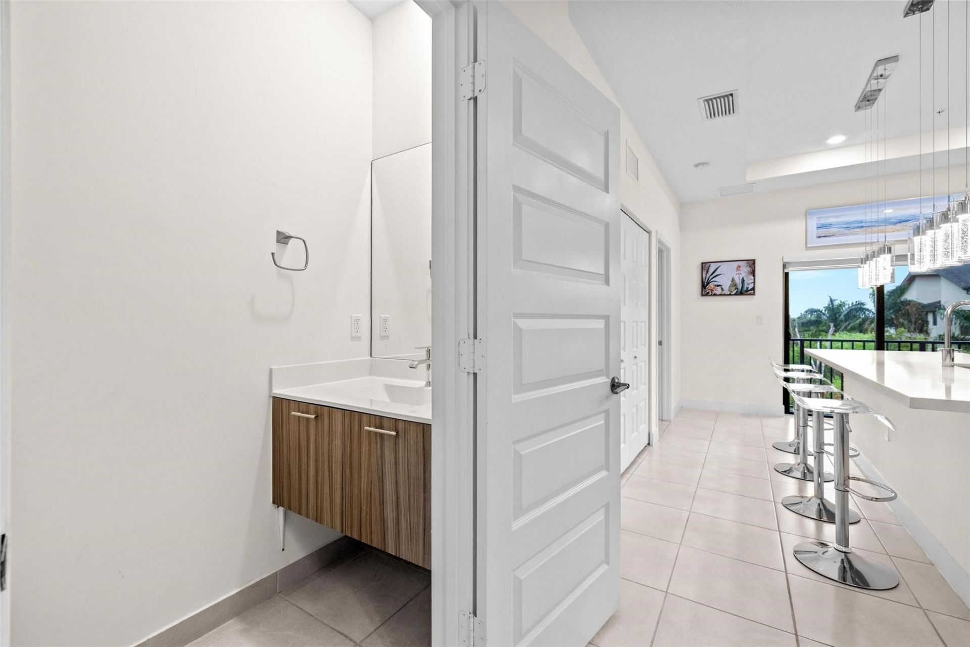 8055 NW 104th Avenue, Unit 33, Doral, FL 33178 Photo