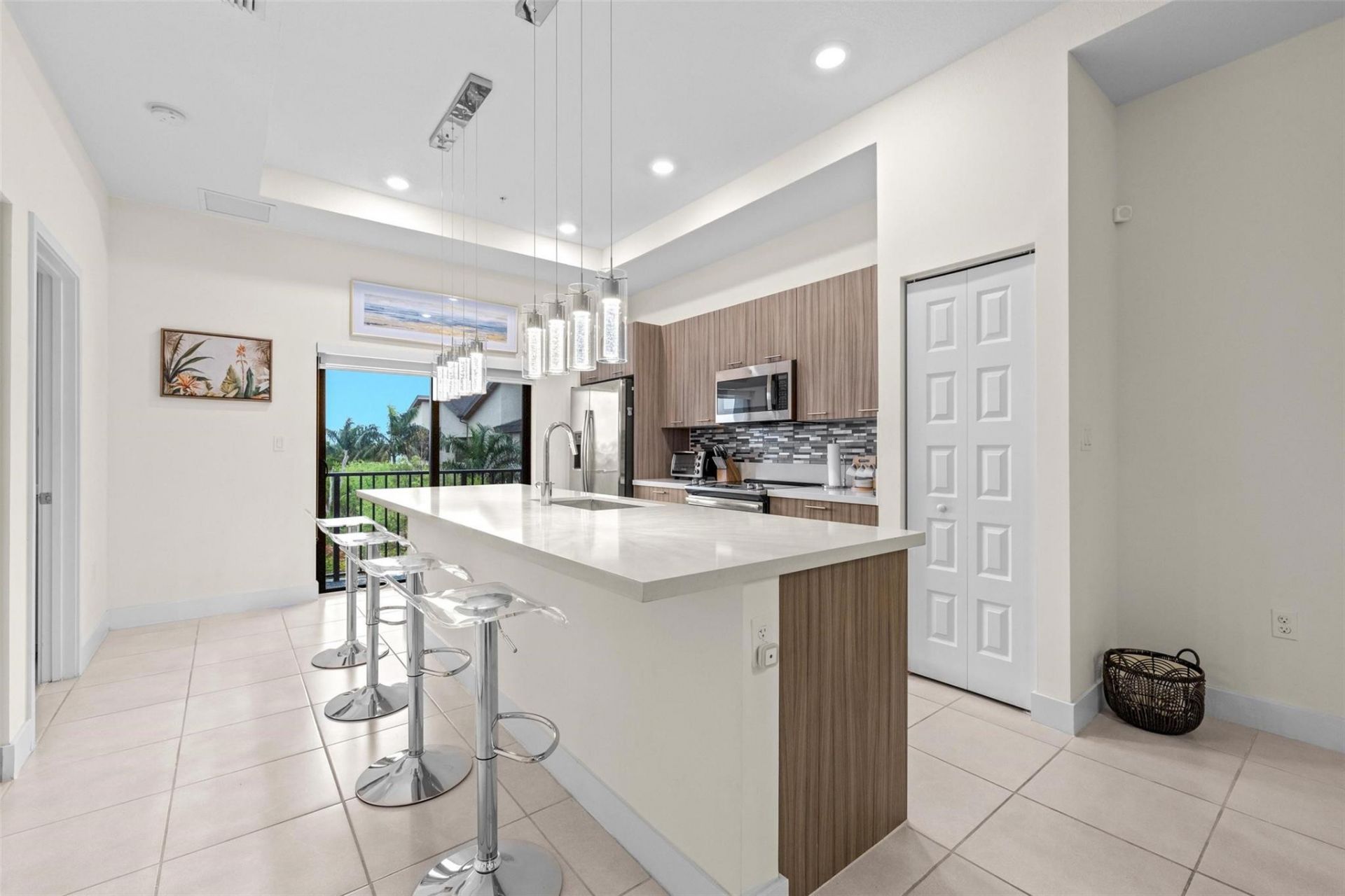 8055 NW 104th Avenue, Unit 33, Doral, FL 33178 Photo