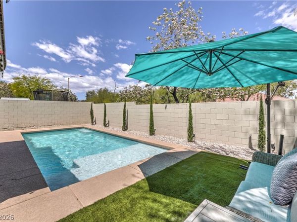 9016 Cloudy Mountain Place , Las Vegas, NV 89178