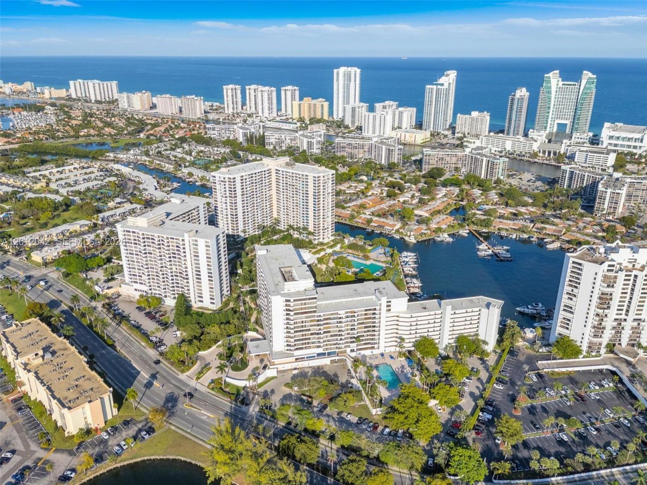 500 Three Islands Blvd, Unit 226, Hallandale Beach, FL 33009 Photo