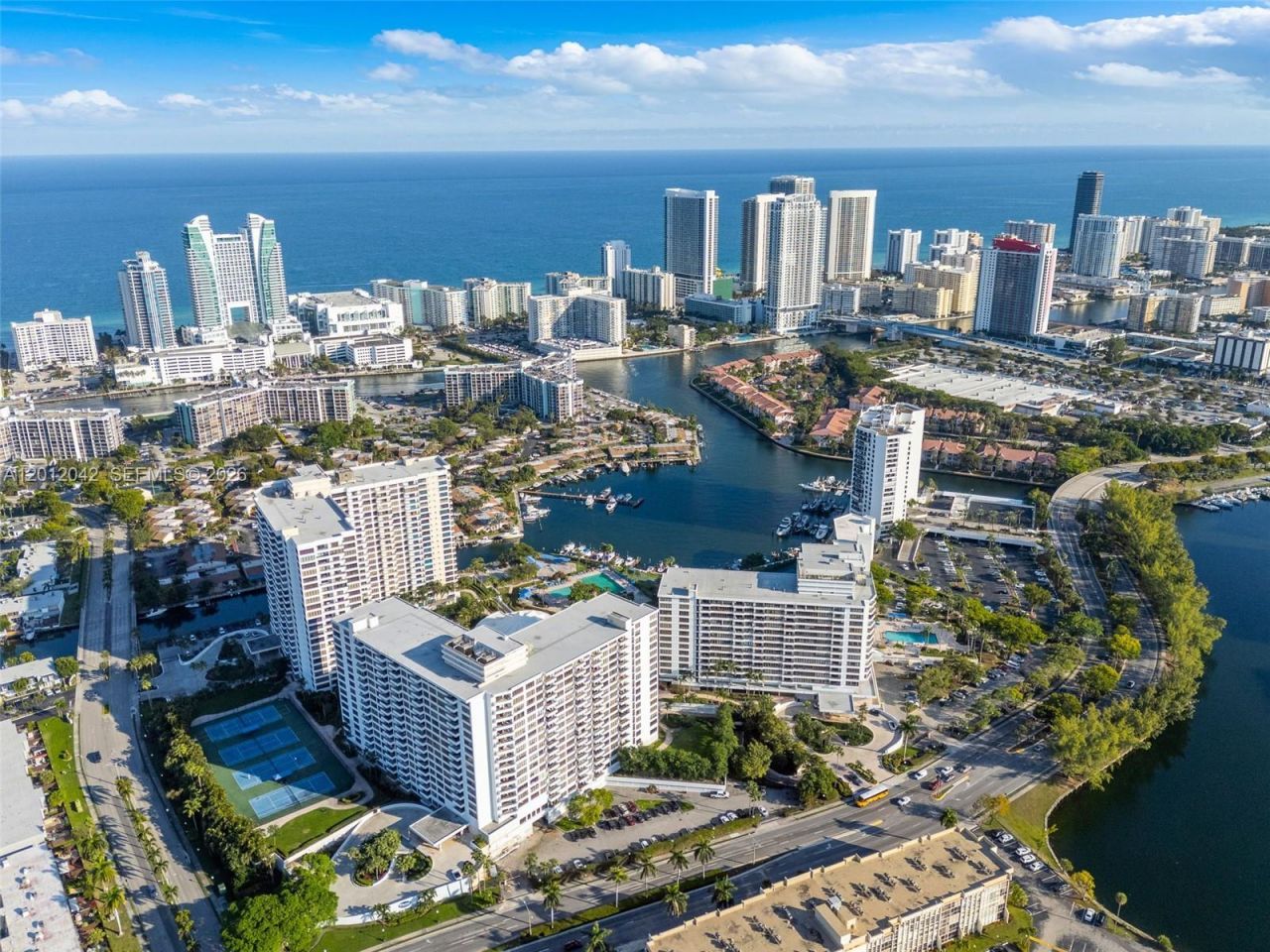 500 Three Islands Blvd, Unit 226, Hallandale Beach, FL 33009 Photo
