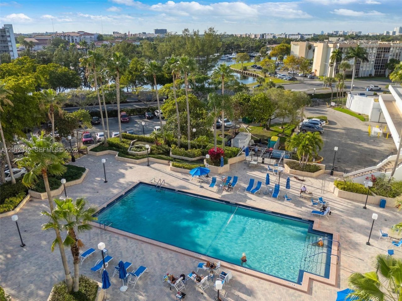 500 Three Islands Blvd, Unit 226, Hallandale Beach, FL 33009 Photo