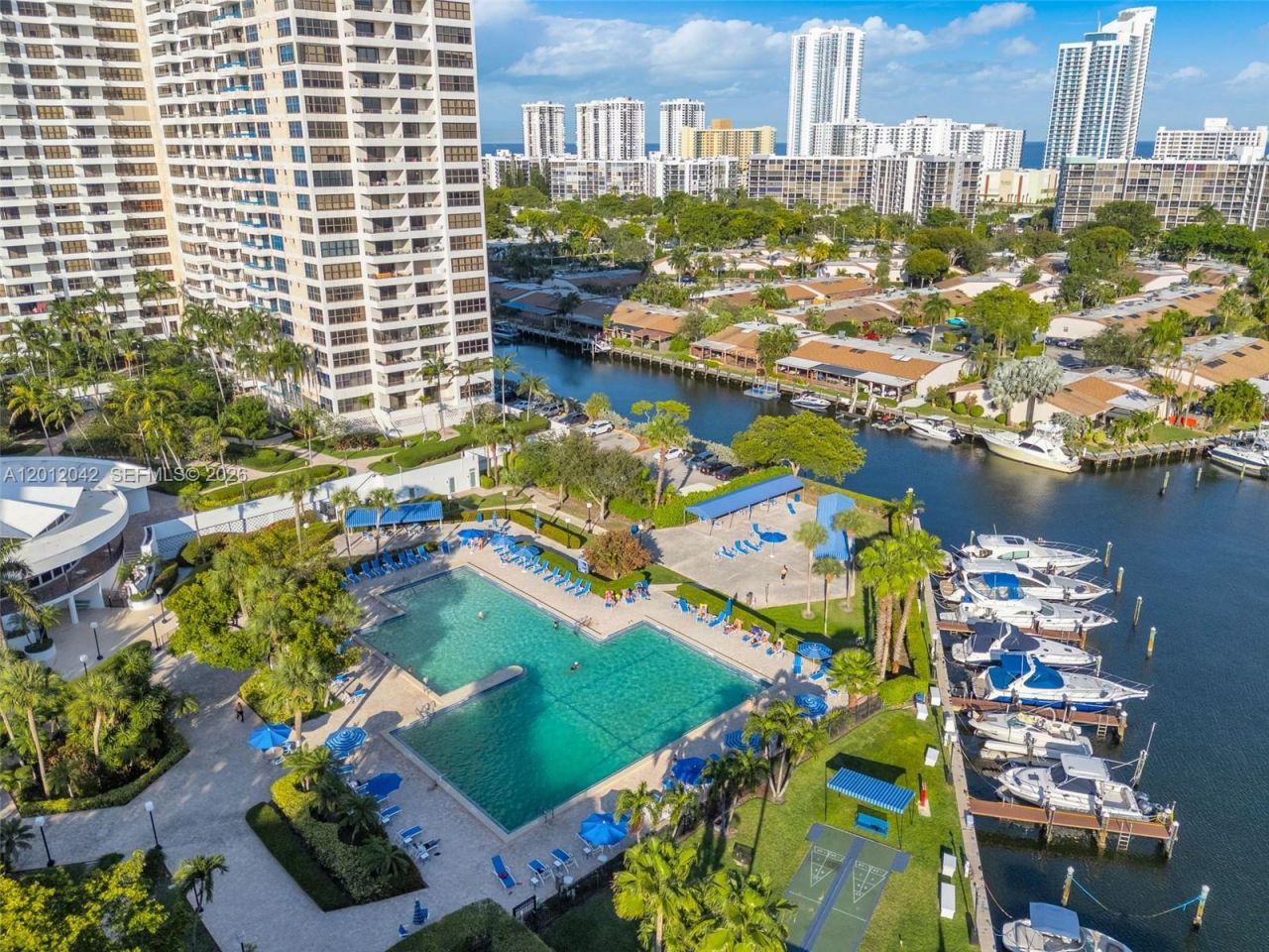 500 Three Islands Blvd, Unit 226, Hallandale Beach, FL 33009 Photo
