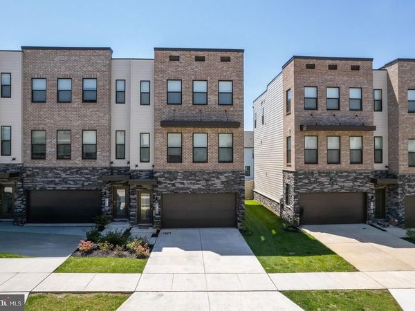 870 AMITY STREET , FREDERICK, MD 21701