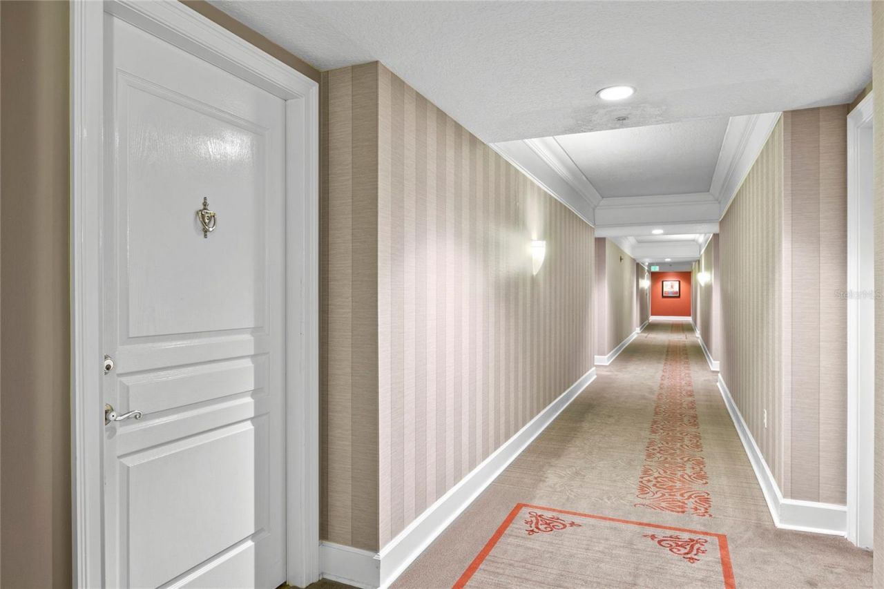 750 N Tamiami Trail , Unit 708, Sarasota, FL 34236 Photo