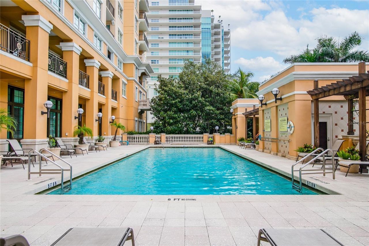 750 N Tamiami Trail , Unit 708, Sarasota, FL 34236 Photo
