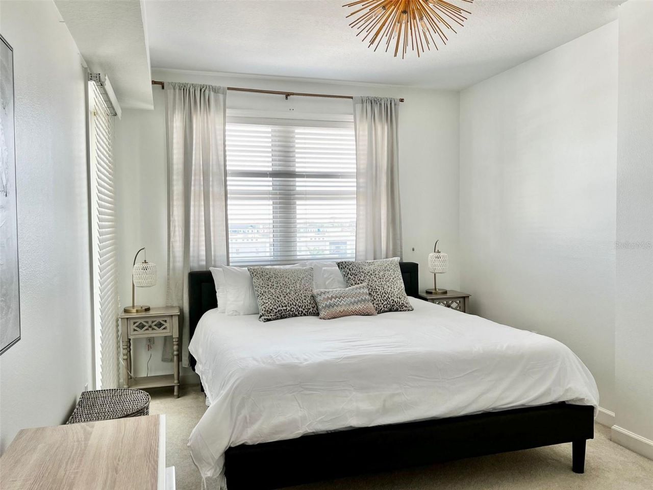 750 N Tamiami Trail , Unit 708, Sarasota, FL 34236 Photo