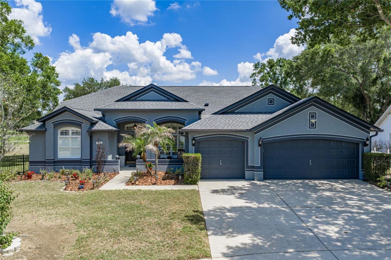 2624 Crestfield Drive, Valrico, FL 33596 Main Photo