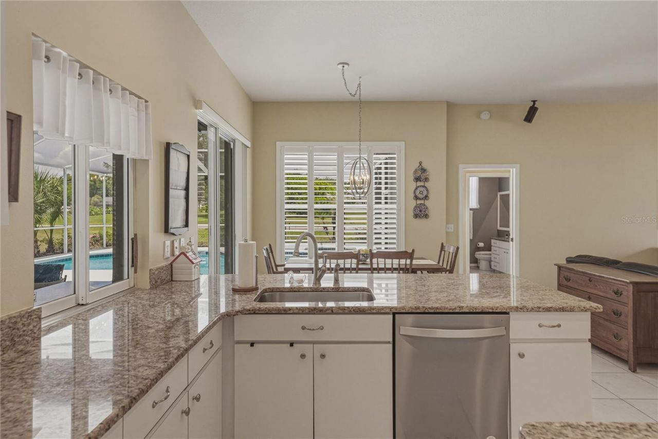 2624 Crestfield Drive, Valrico, FL 33596 Photo