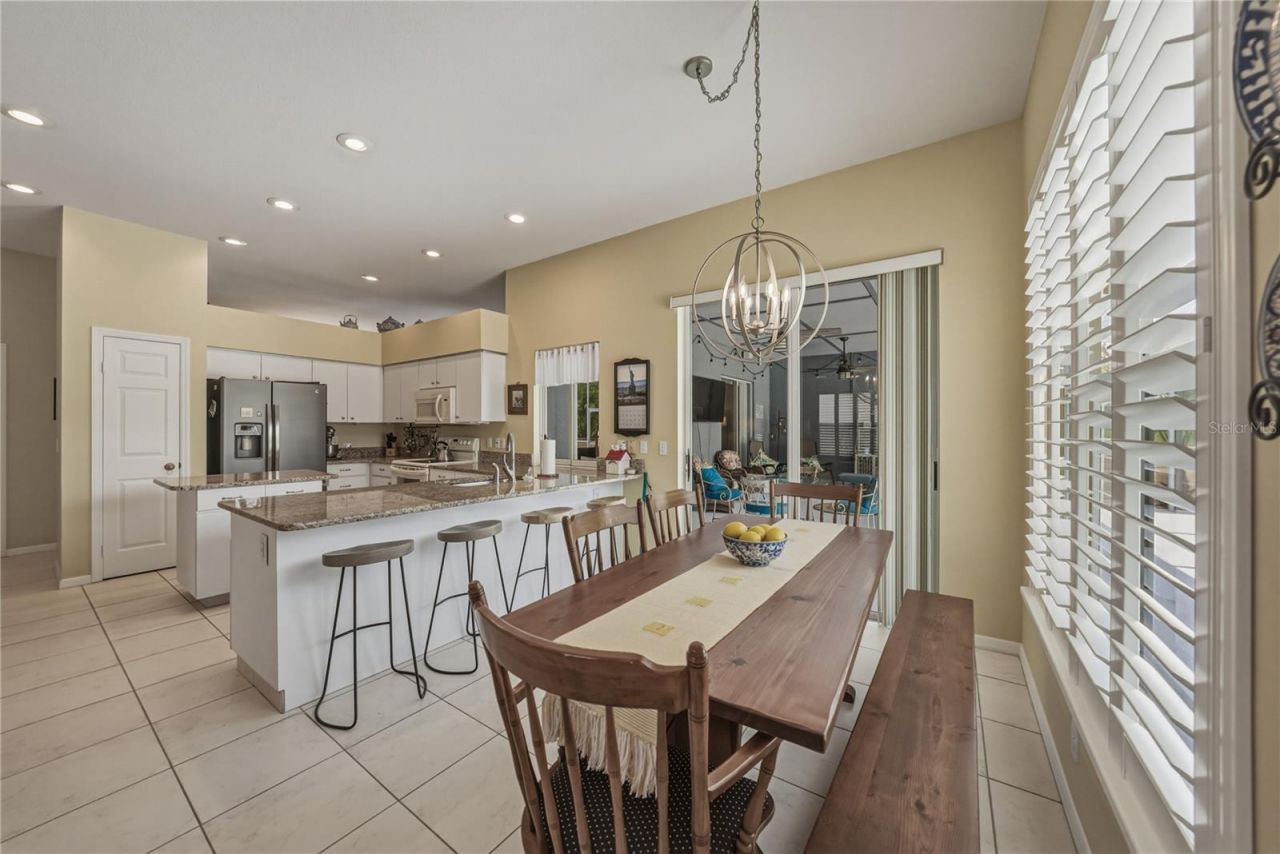 2624 Crestfield Drive, Valrico, FL 33596 Photo