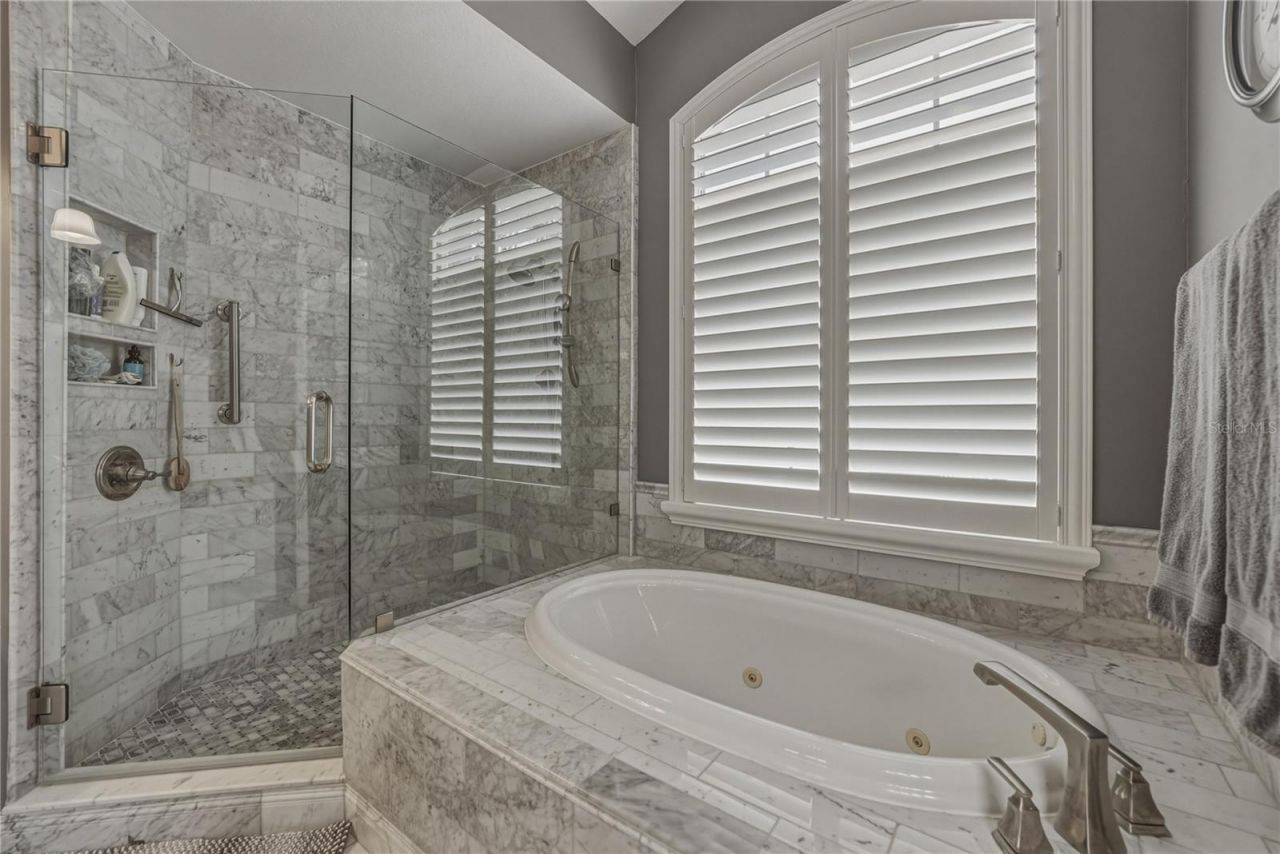 2624 Crestfield Drive, Valrico, FL 33596 Photo