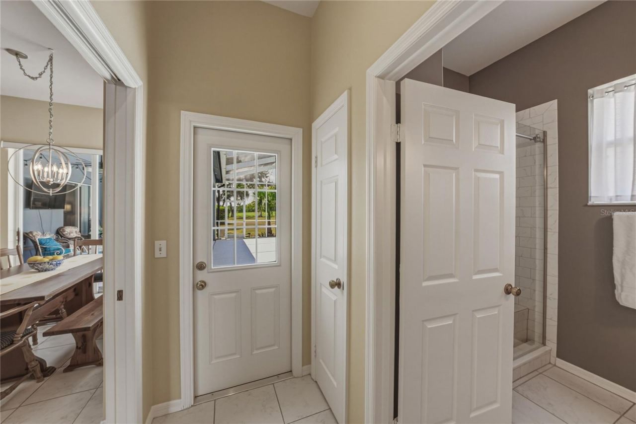 2624 Crestfield Drive, Valrico, FL 33596 Photo