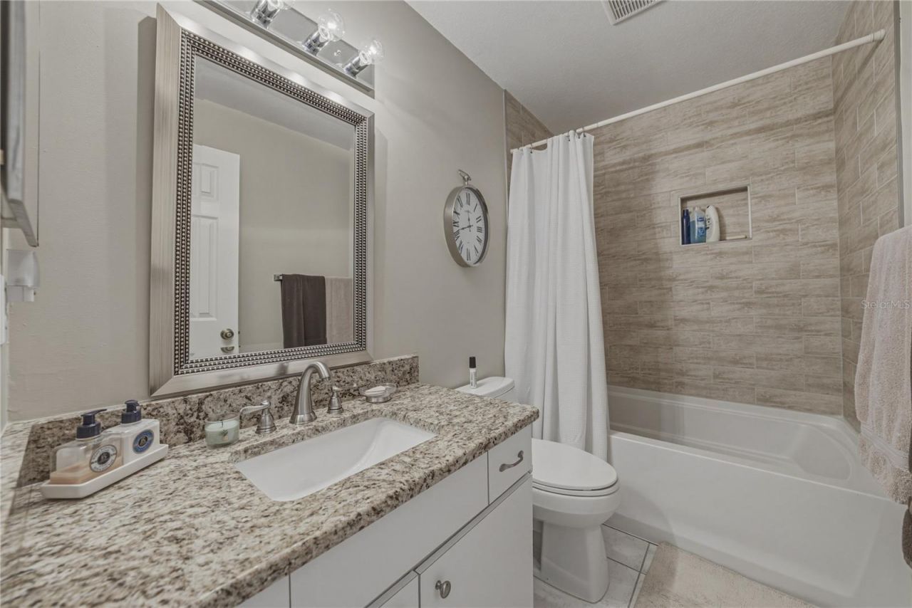 2624 Crestfield Drive, Valrico, FL 33596 Photo