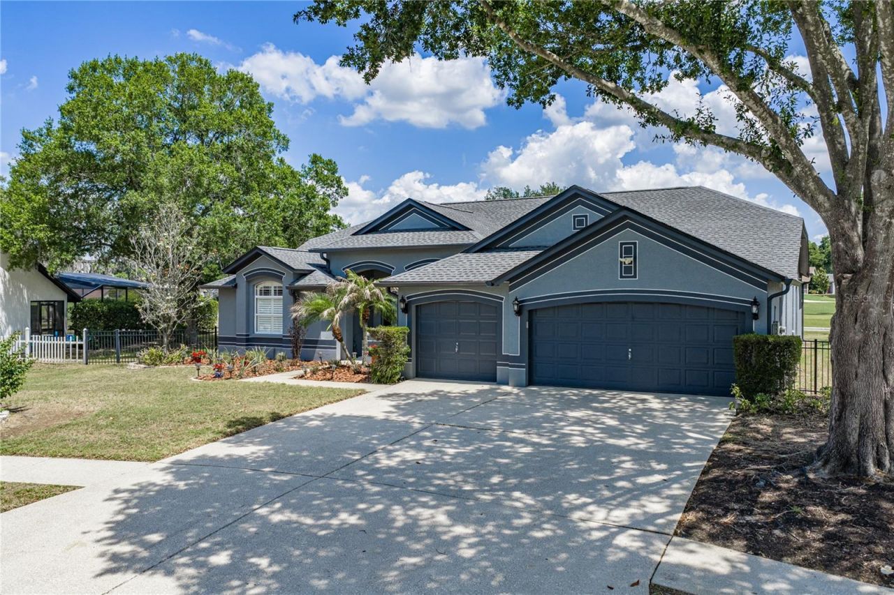2624 Crestfield Drive, Valrico, FL 33596 Photo