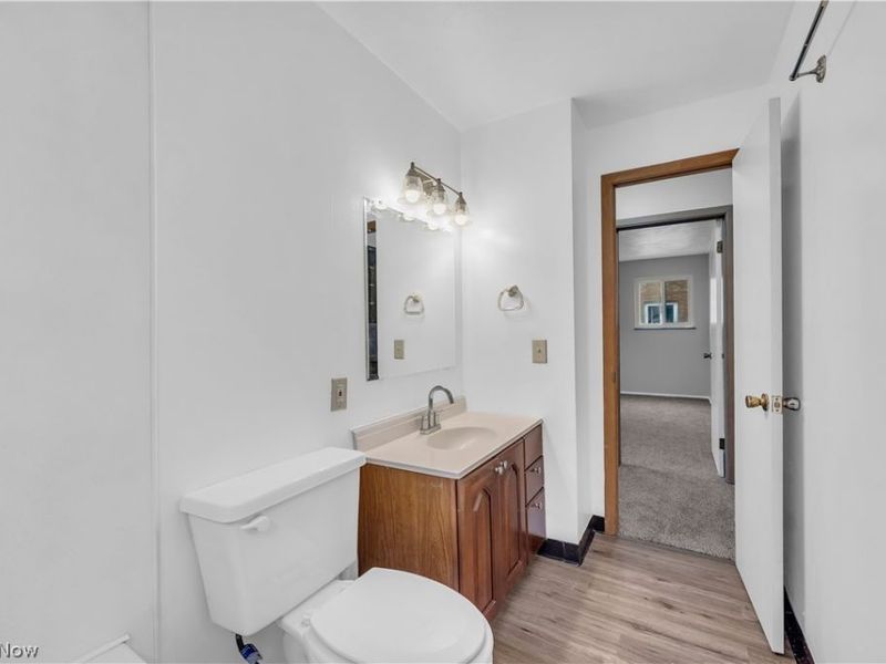 927 E 216th Street, Euclid, OH 44119 Photo 19