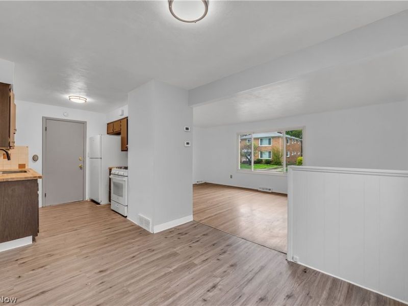 927 E 216th Street, Euclid, OH 44119 Photo 23