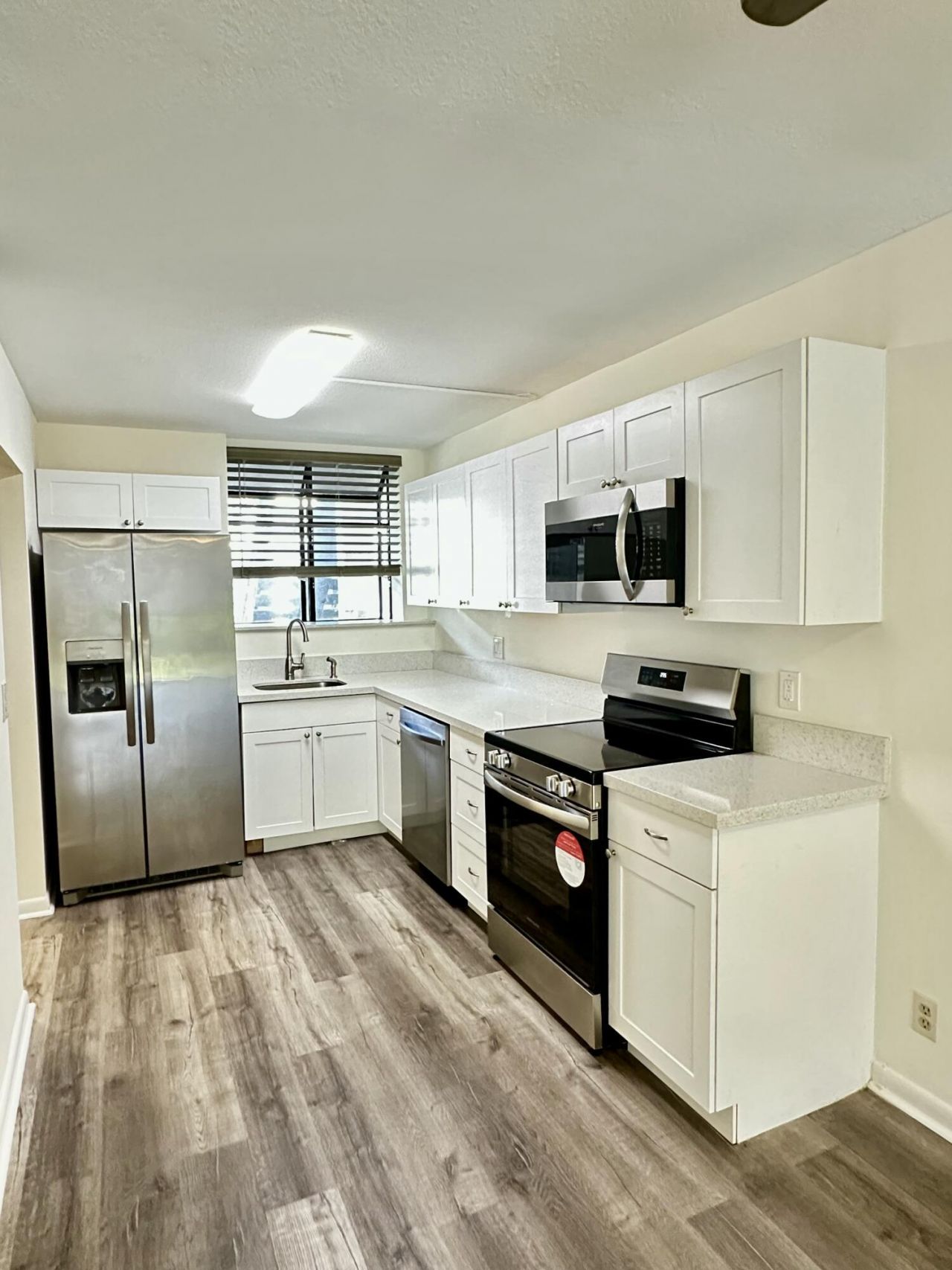 1250 S Military Trail, Unit Apt, 1612, Deerfield Beach, FL 33442 Photo