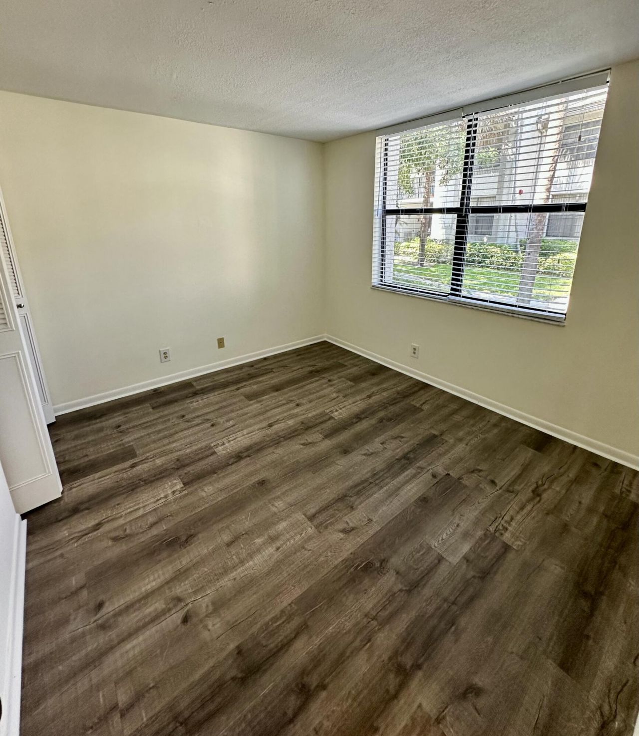 1250 S Military Trail, Unit Apt, 1612, Deerfield Beach, FL 33442 Photo