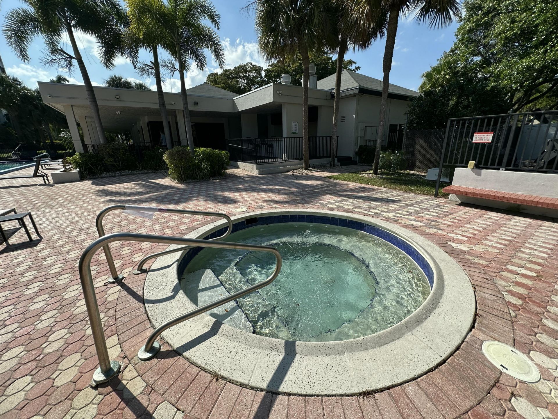 1250 S Military Trail, Unit Apt, 1612, Deerfield Beach, FL 33442 Photo