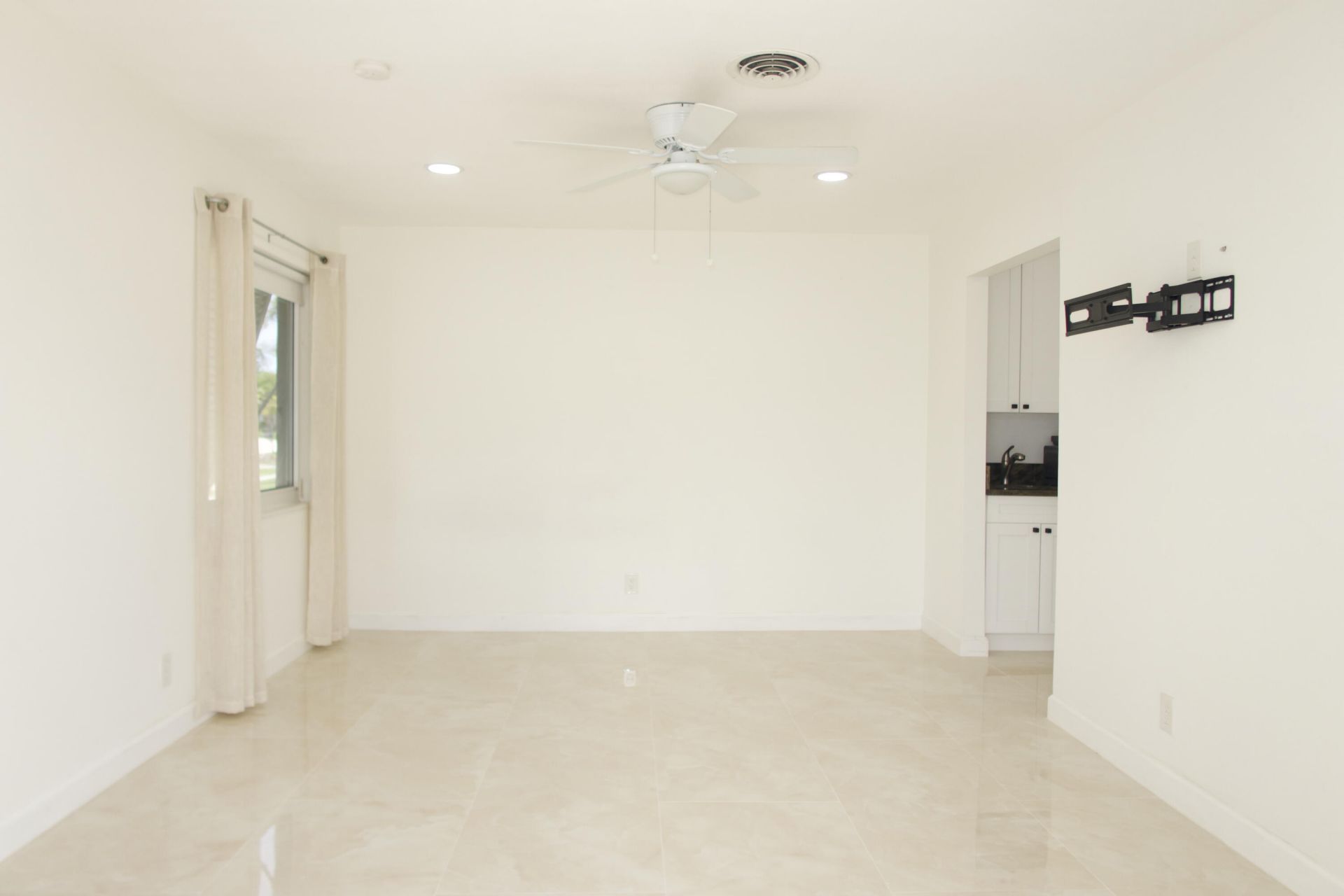 1314 Barrington Drive, West Palm Beach, FL 33406 Photo