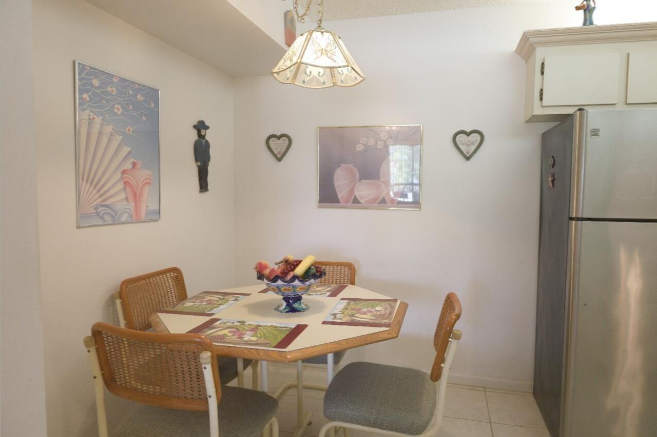 801 Sky Pine Way, Unit F2, Greenacres, FL 33415 Photo