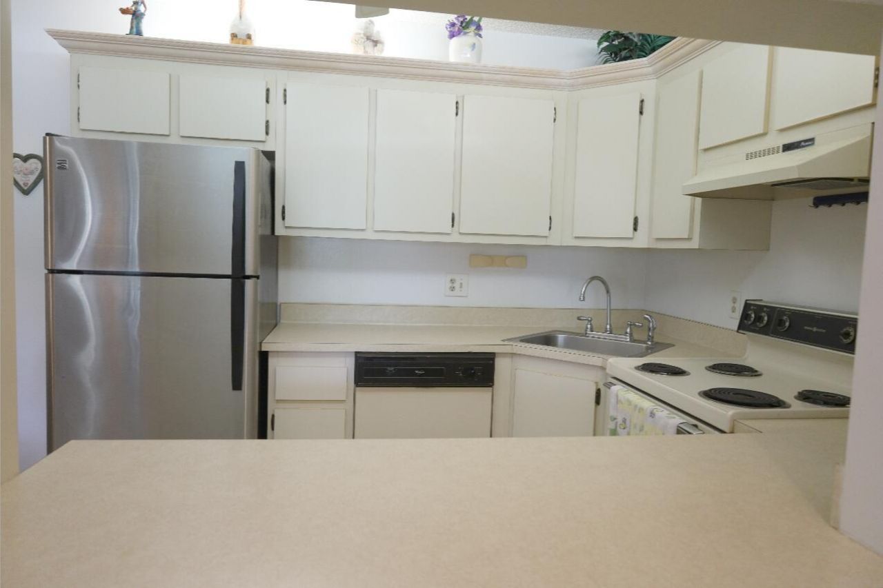801 Sky Pine Way, Unit F2, Greenacres, FL 33415 Photo