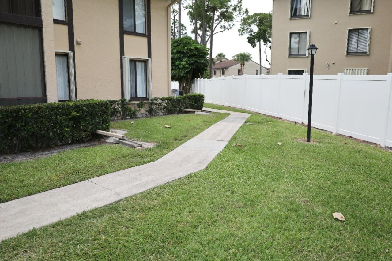 801 Sky Pine Way, Unit F2, Greenacres, FL 33415 Photo