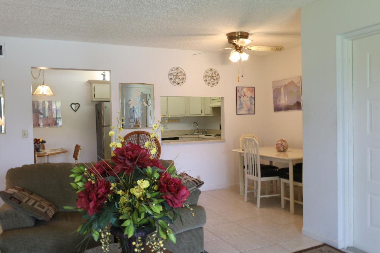 801 Sky Pine Way, Unit F2, Greenacres, FL 33415 Photo