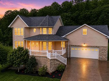 1313 Jamestown Drive, Morgantown, WV 26508