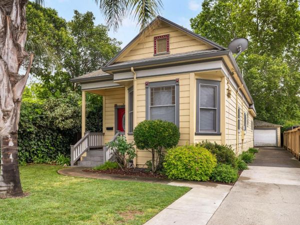 6870 S 14th Ave, Sacramento, CA 95820