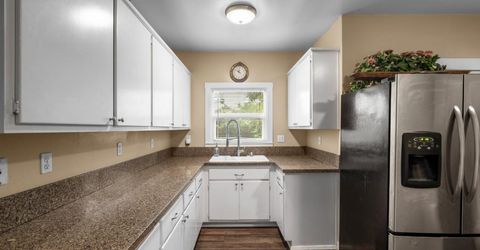 6870 S 14th Ave, Sacramento, CA 95820 Photo