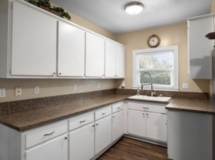 6870 S 14th Ave, Sacramento, CA 95820 Photo