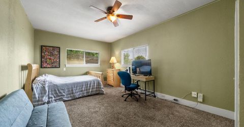 6870 S 14th Ave, Sacramento, CA 95820 Photo