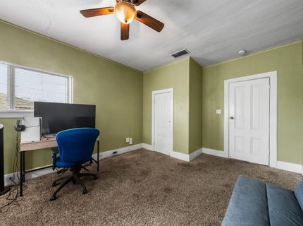 6870 S 14th Ave, Sacramento, CA 95820 Photo