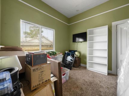 6870 S 14th Ave, Sacramento, CA 95820 Photo