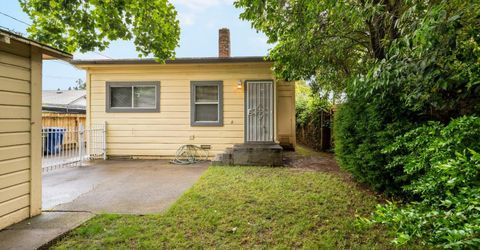 6870 S 14th Ave, Sacramento, CA 95820 Photo