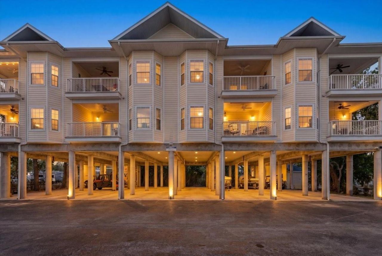54 SE 910th Avenue, Unit 115, Suwannee, FL 32692 Photo